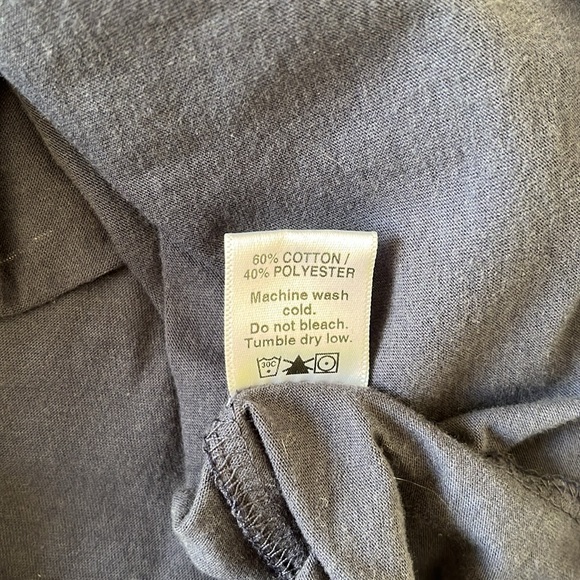 Camp Collection Austin Retro Tee - Picture 9 of 10